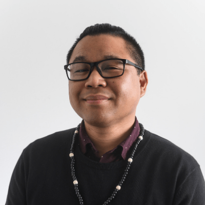 Headshot of Derrick Quevedo